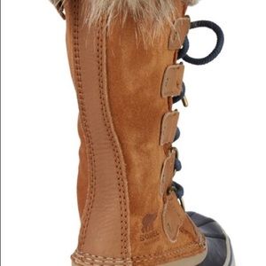 Sorel Joan of Arc snow boots